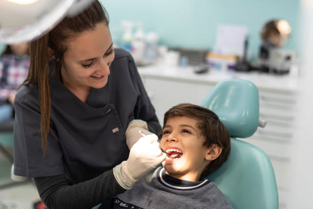 Best Dentist Open on Weekends  in Newcomerstown, OH